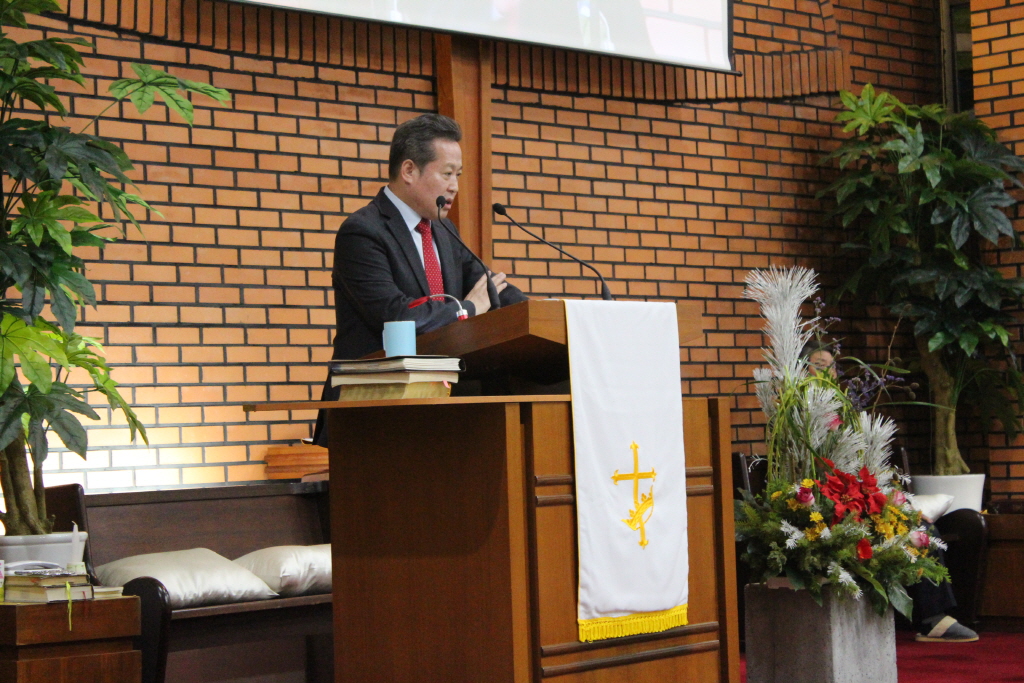 임연호 목사님 사역 사진 4